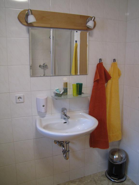 Stollenklause Apartment Hormersdorf  Cameră foto