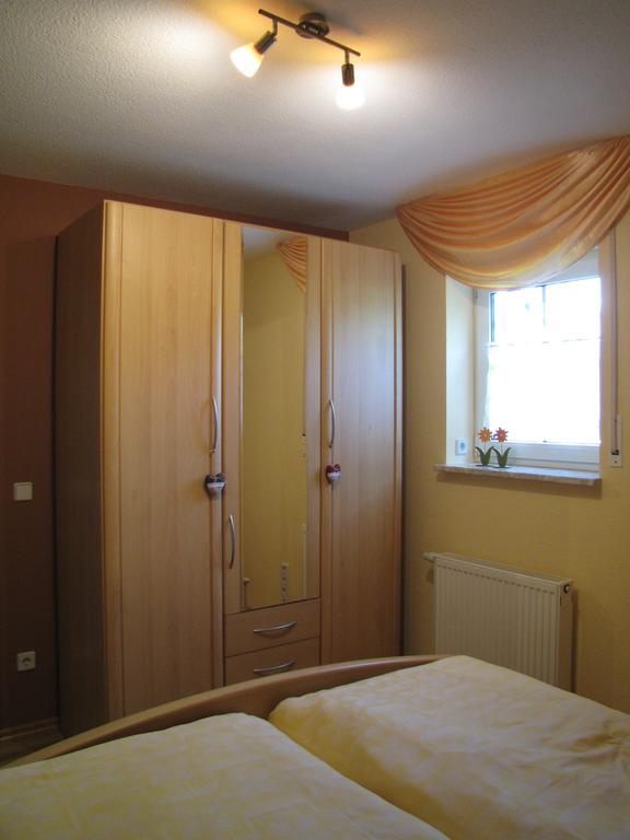 Stollenklause Apartment Hormersdorf  Cameră foto